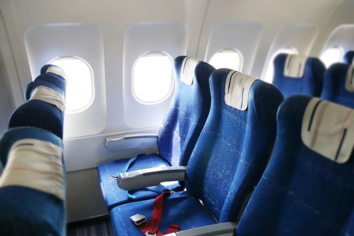 can you switch plane seats what s allowed and when